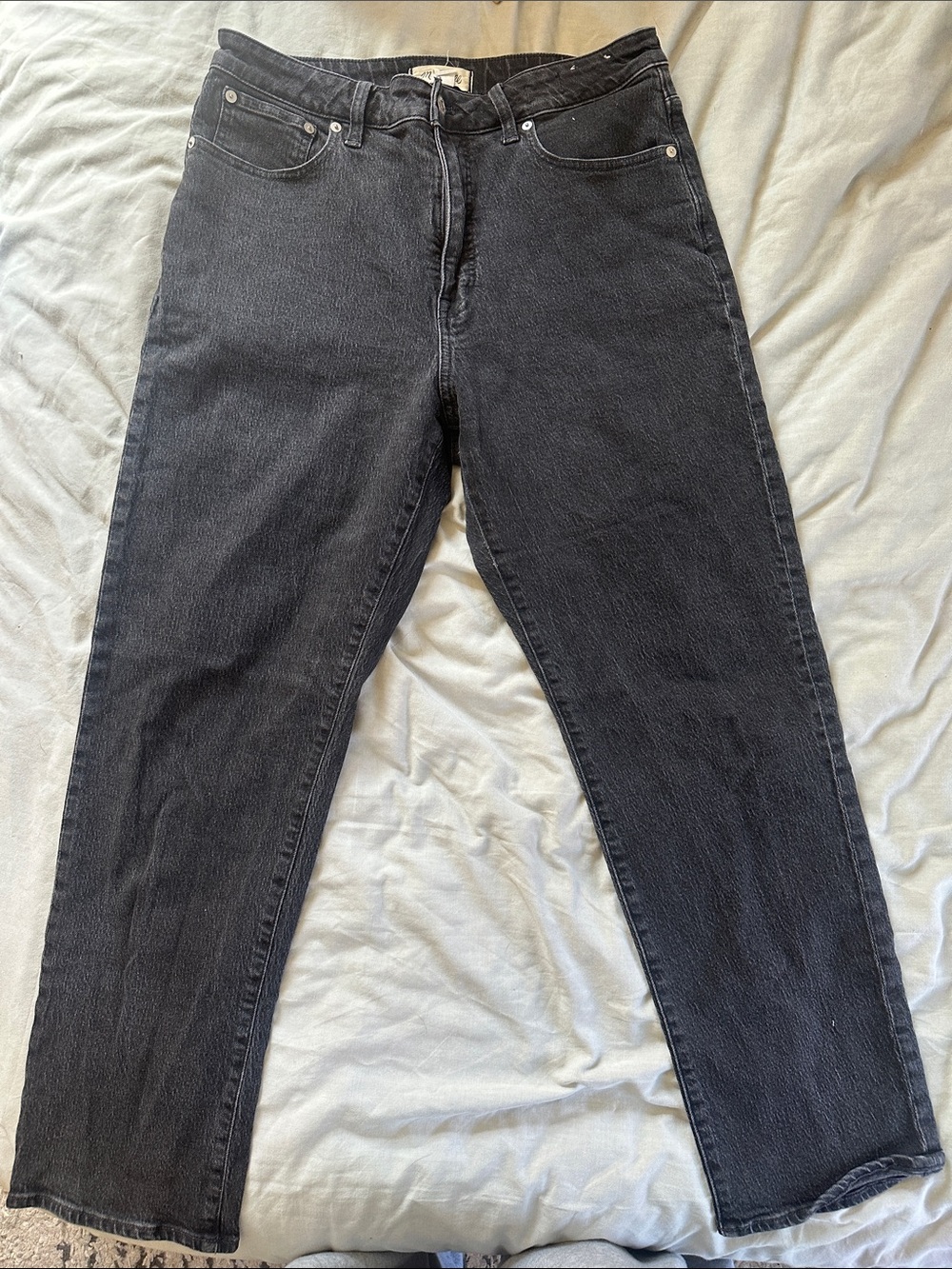 Madewell Women's Curvy 90s Straight-Leg High-Rise Jeans in Washed Black